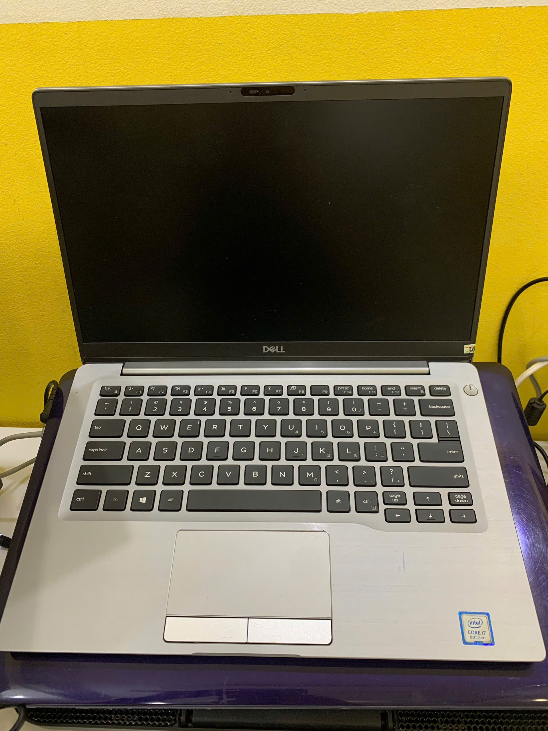 DELL Latitude 7400 Cũ / CPU i7-8665U / RAM 8GB / SSD 256GB / iGPU intel UHD Graphics 620 / WIFI 5 / Màn 14 inch FHD / Màu Bạc - Ảnh 2